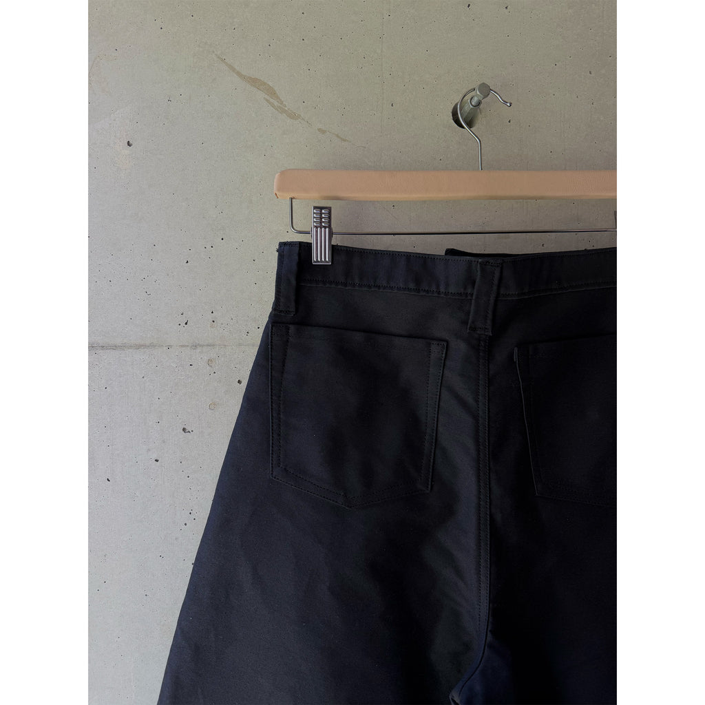Below Knee Balloon Pants Black Moleskin